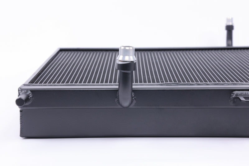 Load image into Gallery viewer, EM BMW B58 F-Series GEN 1 CHARGE AIR COOLER MANIFOLD WITH CHARGE COOLER WATER RADIATOR ‘BLACK'