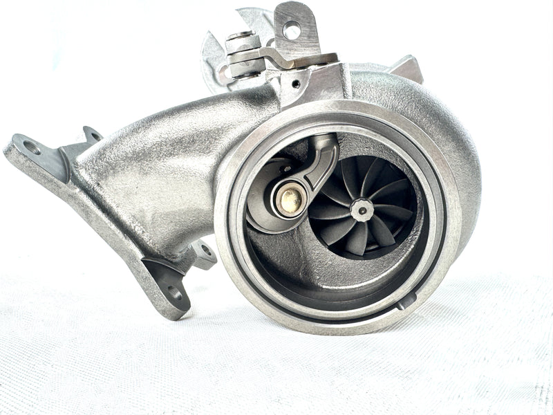 Load image into Gallery viewer, IS38 Hybrid EM555 BALL BEARING UPGRADE TURBOCHARGER For MQB 2.0T EA888.3
