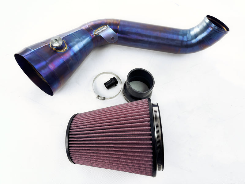 Load image into Gallery viewer, EM AIR INTAKE FOR RS3 8P / TTRS 8J