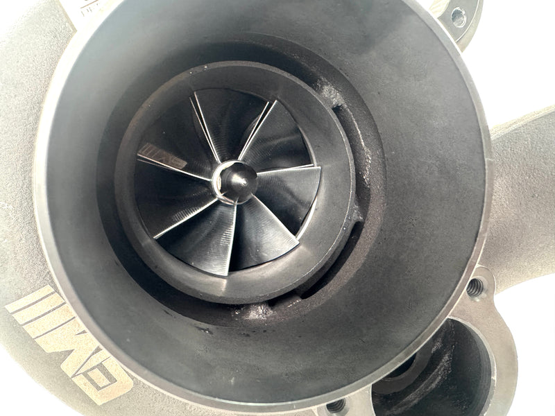 Load image into Gallery viewer, EM950 UPGRADE TURBOCHARGER FOR VW/AUDI MQB 2.0T
