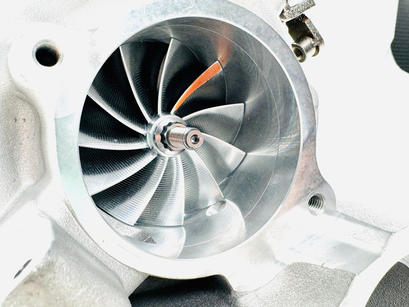 Load image into Gallery viewer, EM777 6262 EA839 3.0 TFSI UPGRADE TURBOCHARGER
