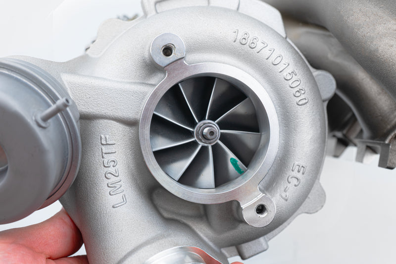 Load image into Gallery viewer, EM800 2.5TFSI  EA855 Upgrade Turbo Kit
